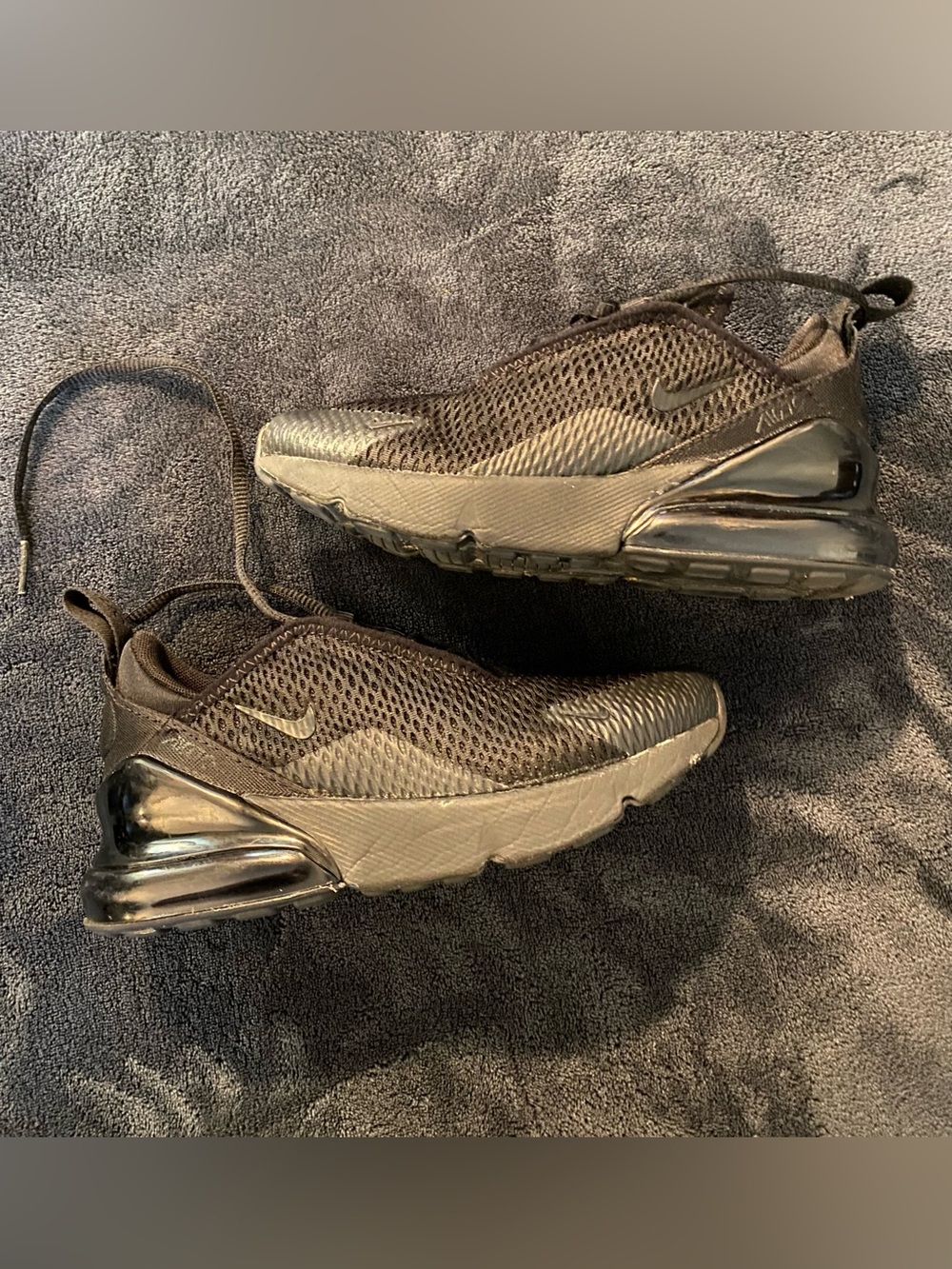 Kids Nike Air Max 270 Triple Black PS Athletic Sneakers 13c